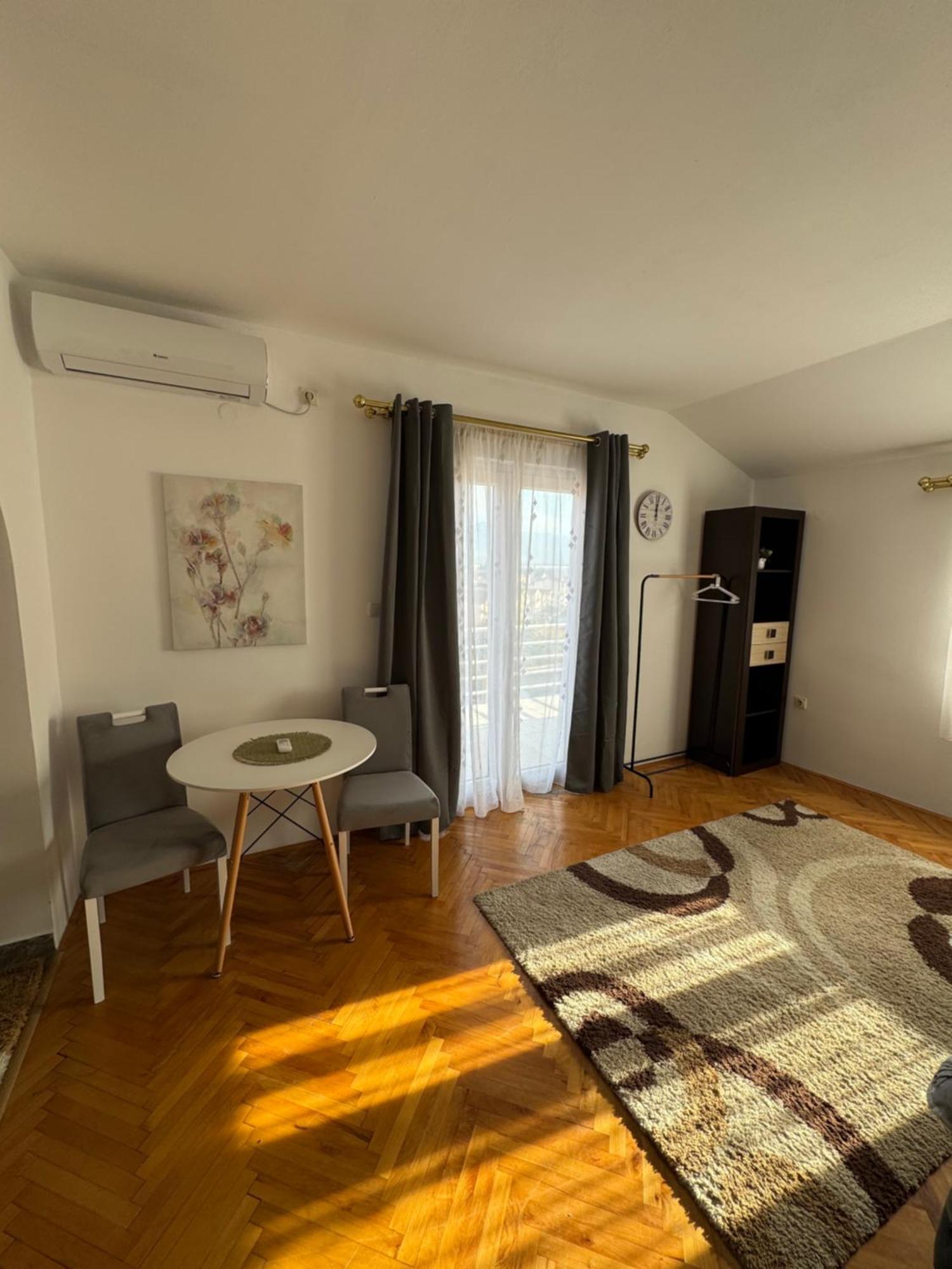 Apartmani Breze Podgorica Eksteriør bilde