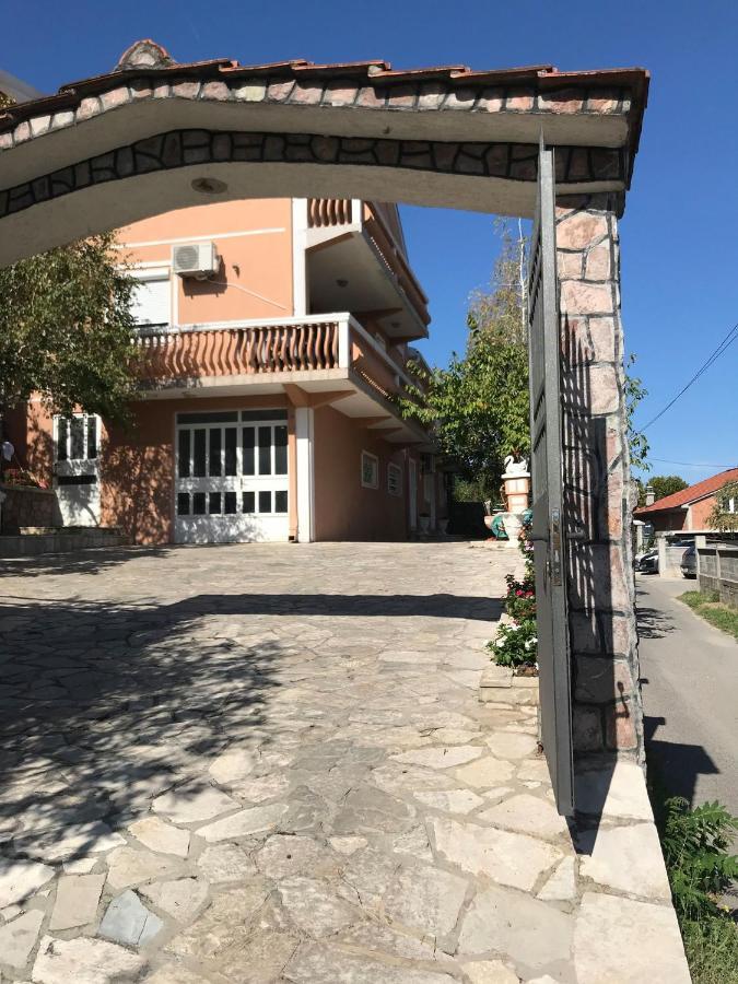 Apartmani Breze Podgorica Eksteriør bilde